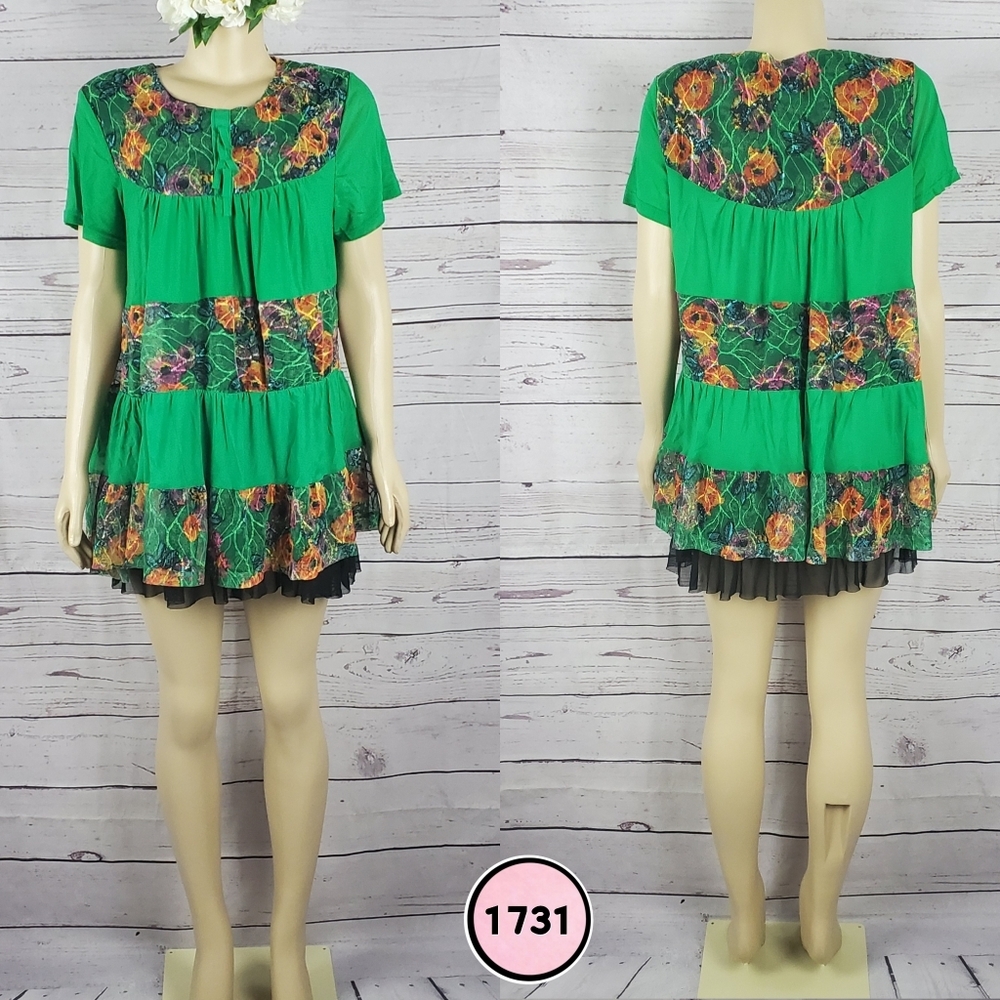 Small Green Mini Dress – Loose Fit Casual Short Summer Dress